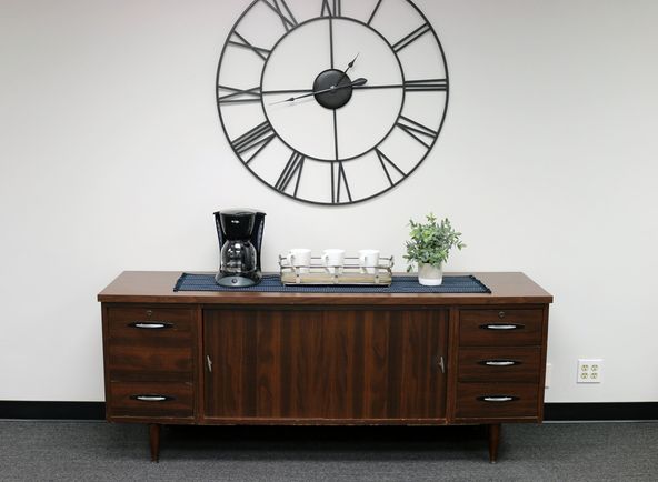 GroMaster Building: 5634 S 85th Circle, Omaha, NE 68127